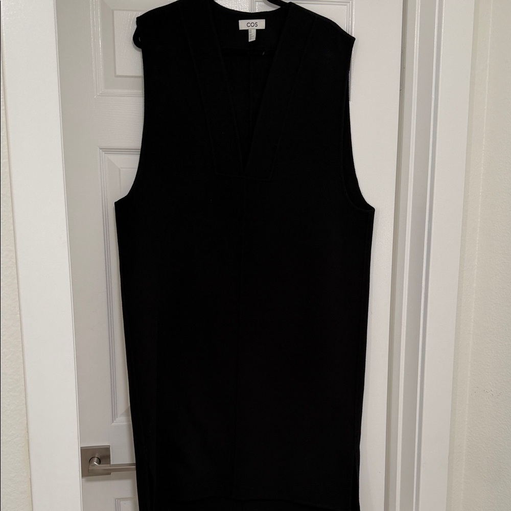 COS Classic Black V-Neck Dress